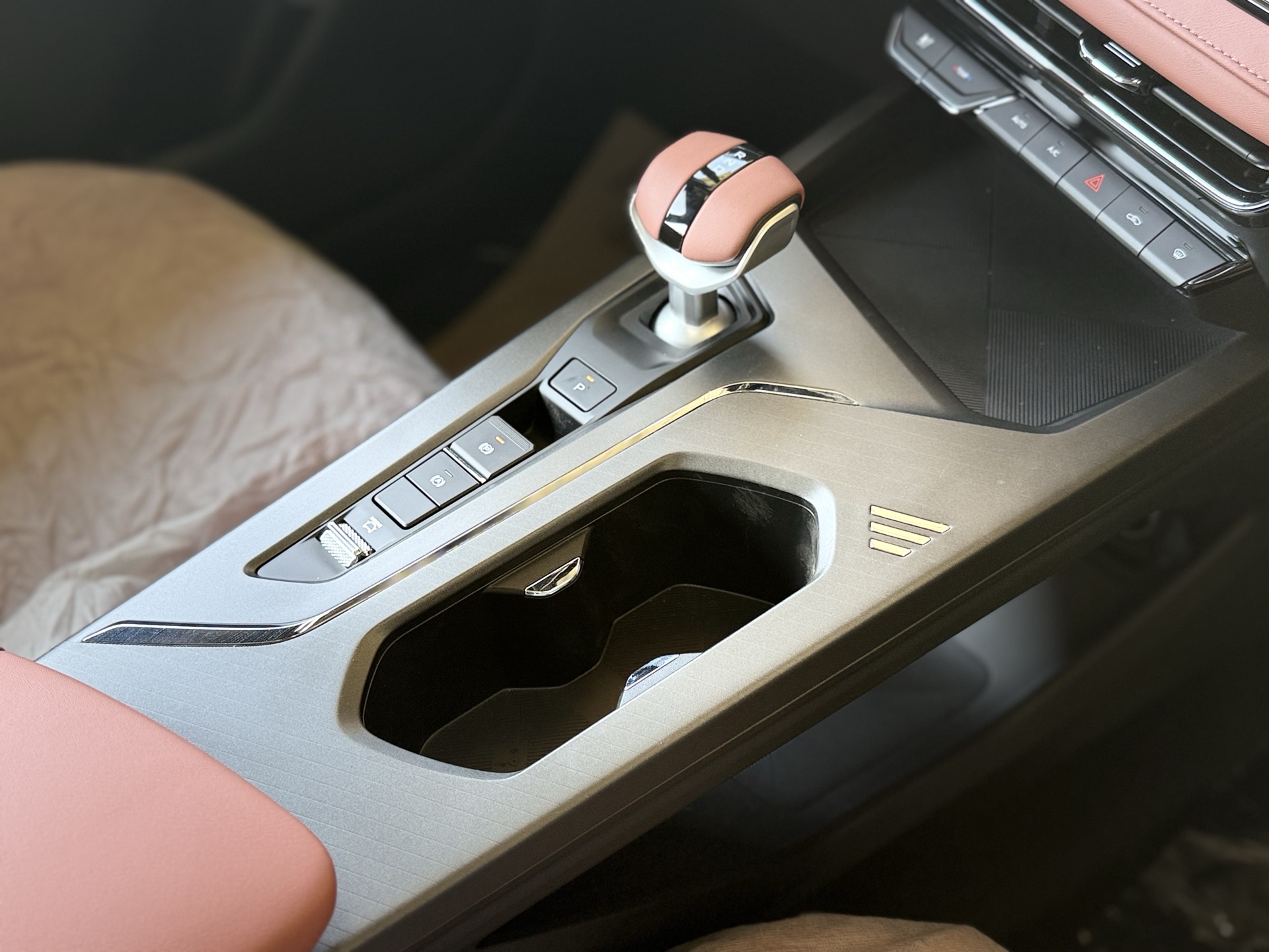 Changan X5 Plus — миниатюра 13