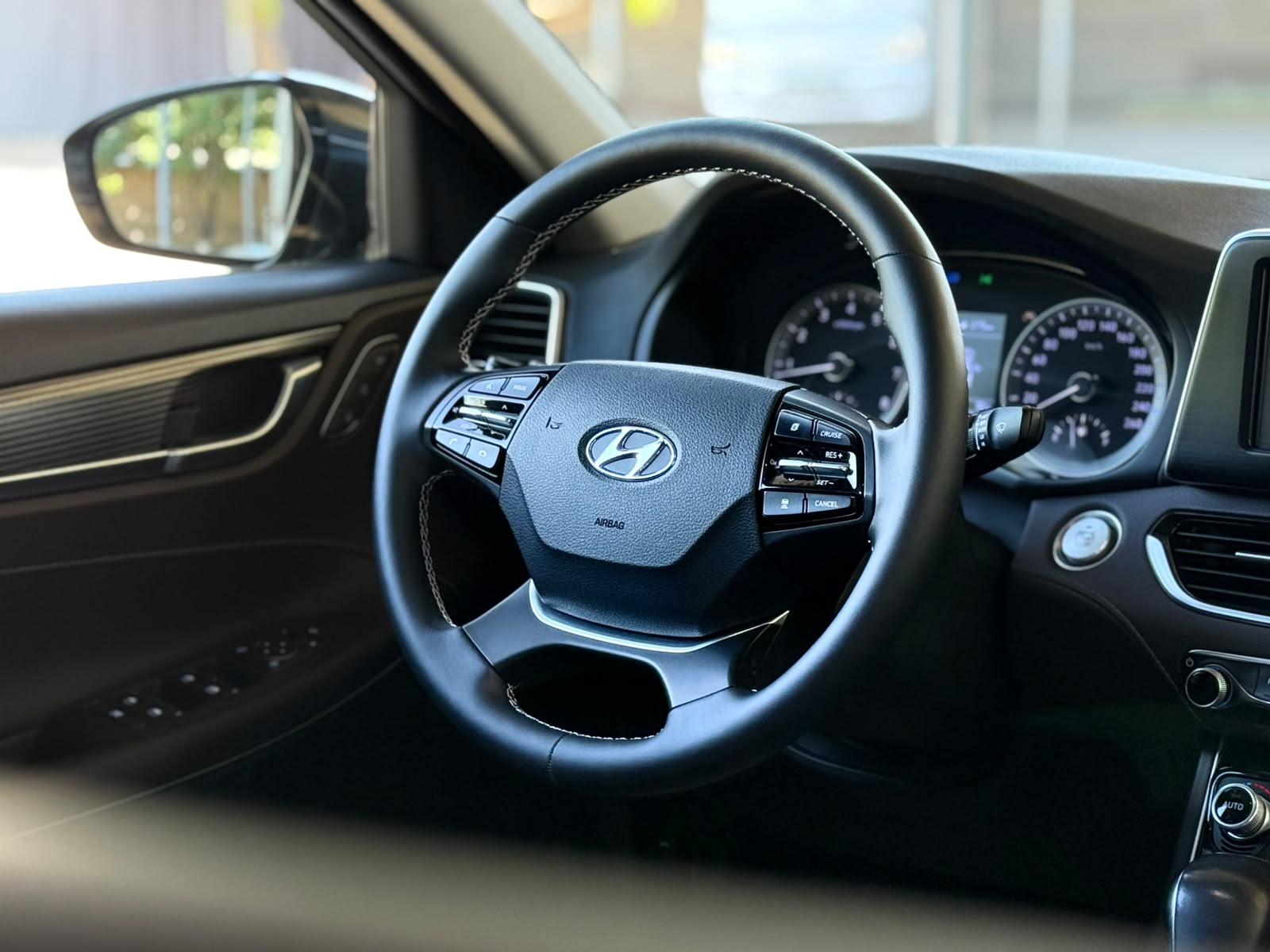 Hyundai Grandeur — миниатюра 15