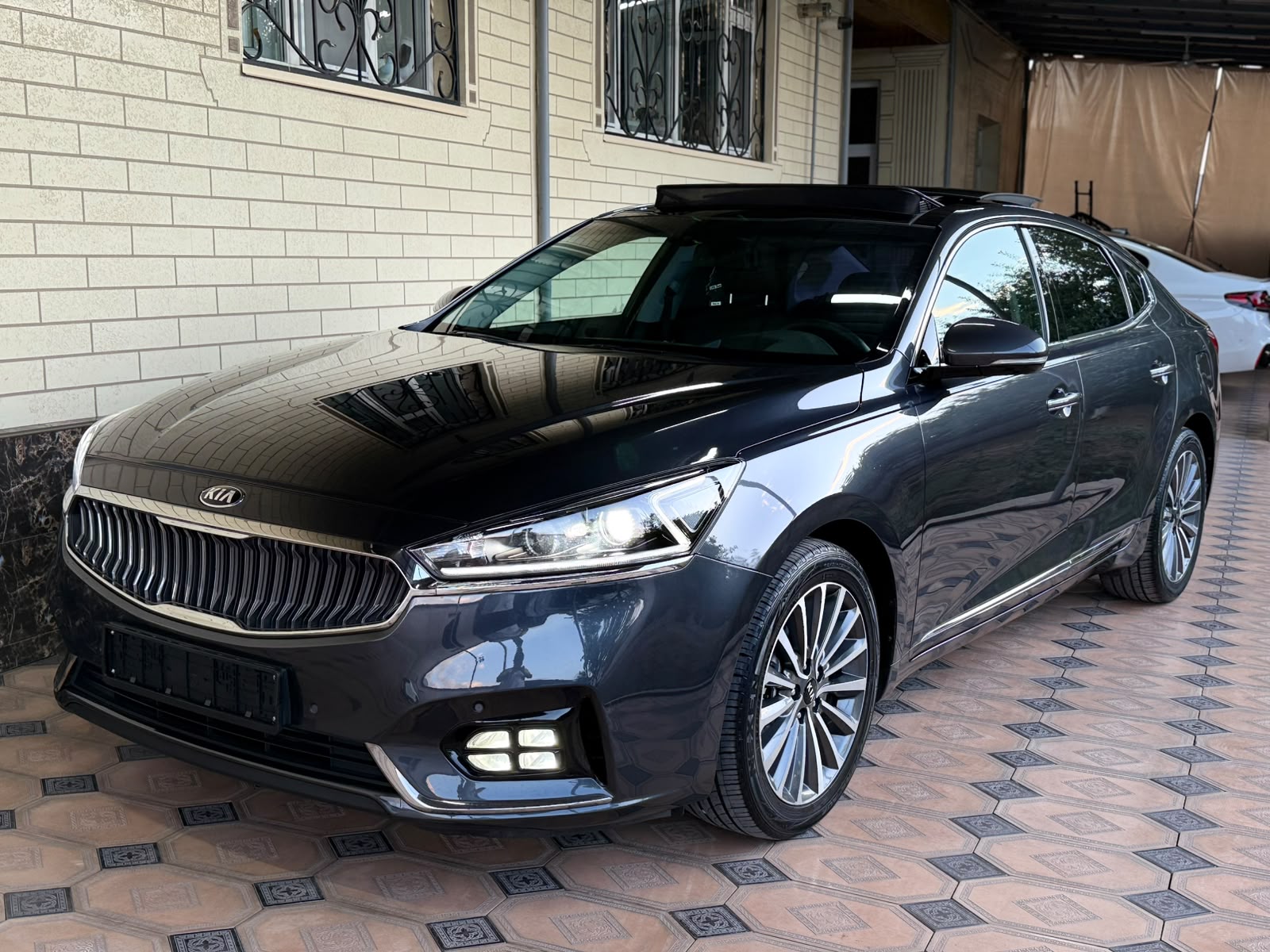 Kia K7 (Cadenza) 2016
